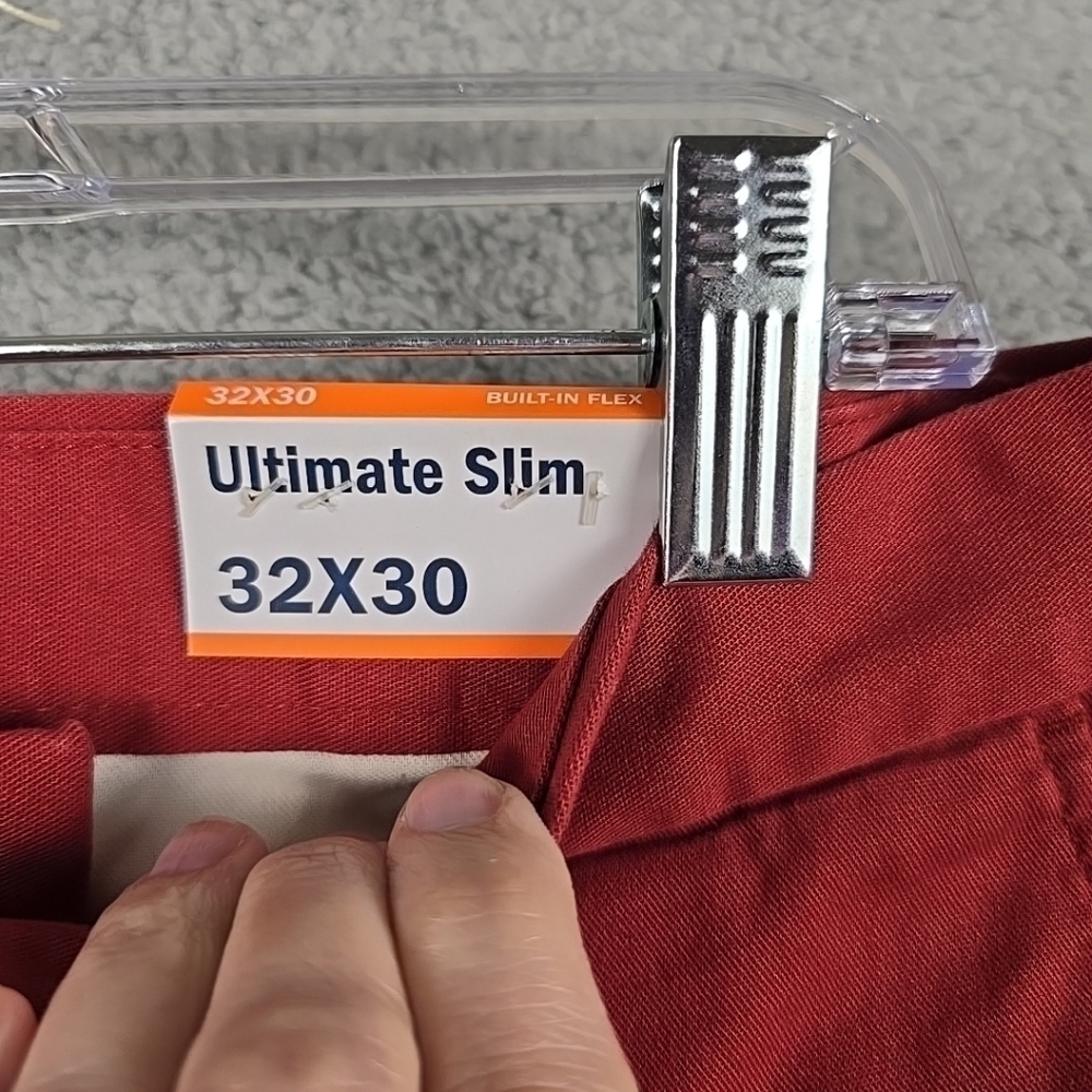 Old Navy Ultimate Slim Built In Flex Red Women's Pants Size 32 X 30 - Picture 5 of 16